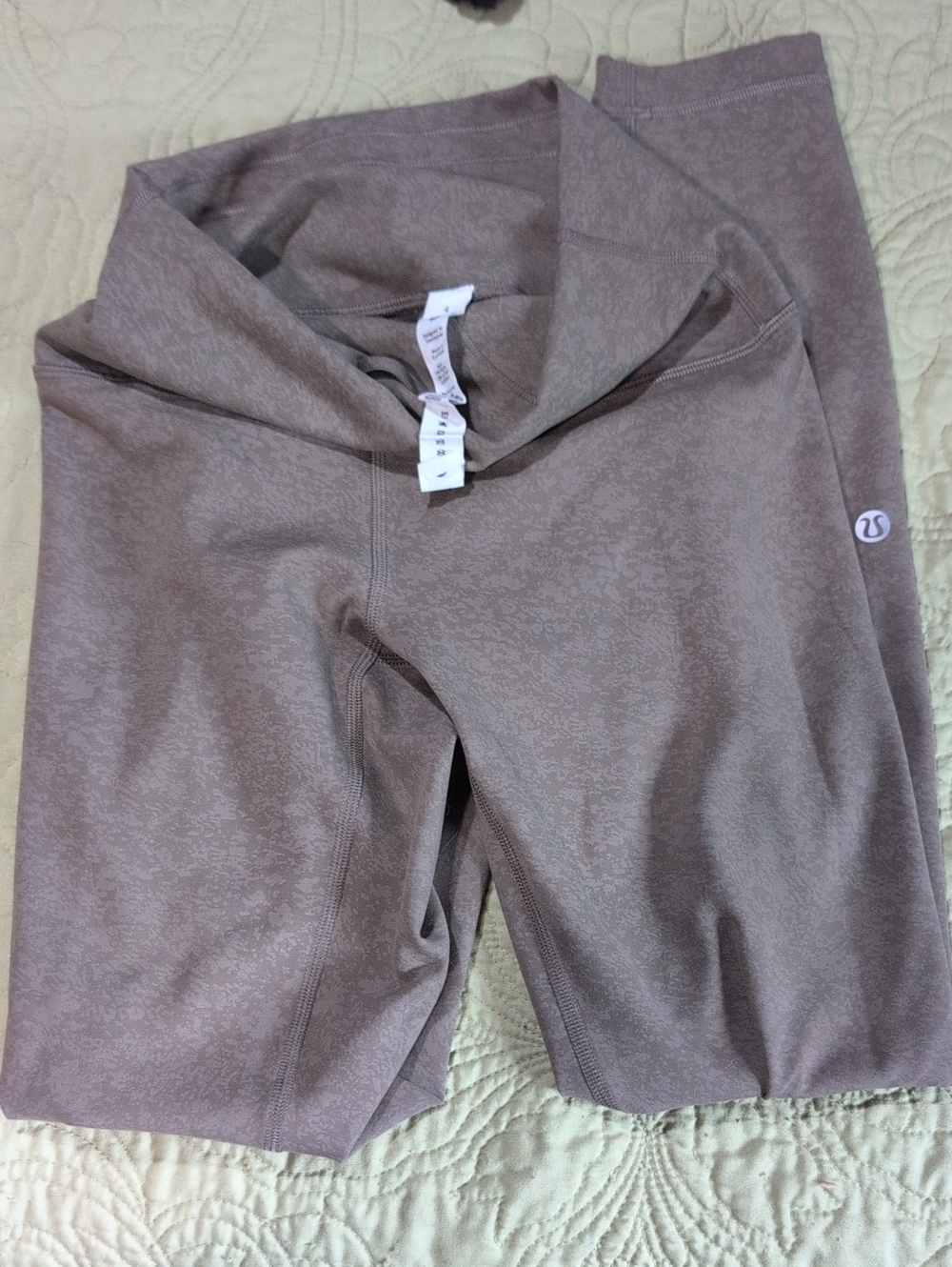 lululemon athletica mauve-brown leggings with subtle burnout texture